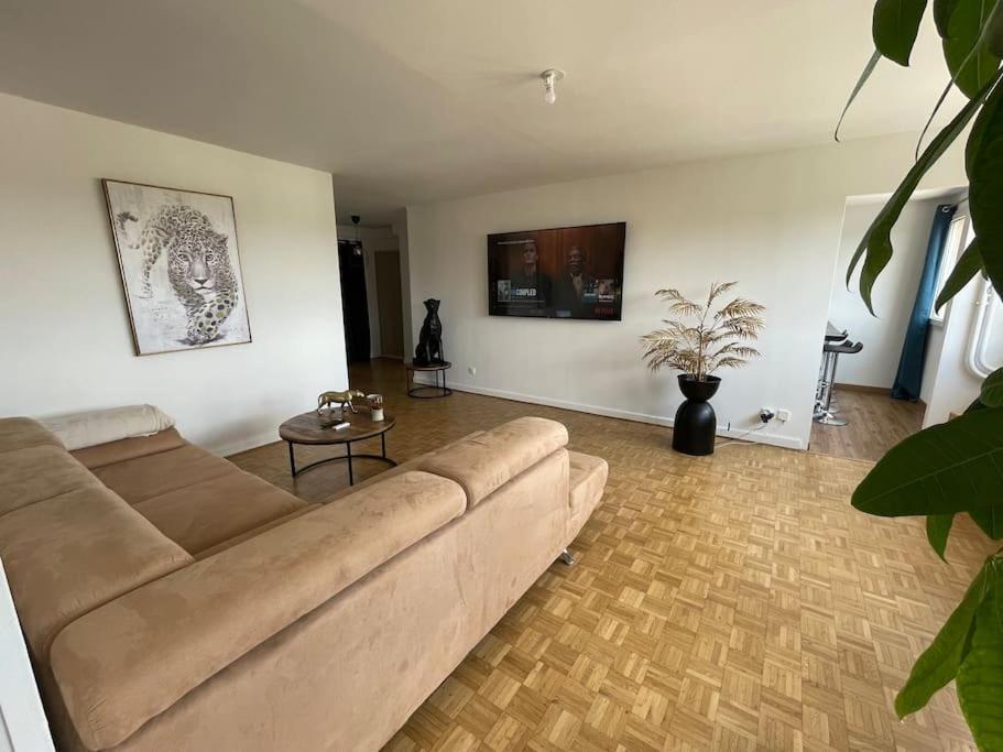 Appartement Epinal Calme Екстер'єр фото