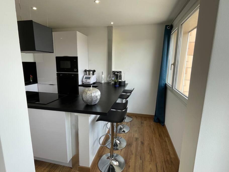 Appartement Epinal Calme Екстер'єр фото