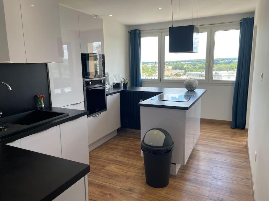 Appartement Epinal Calme Екстер'єр фото
